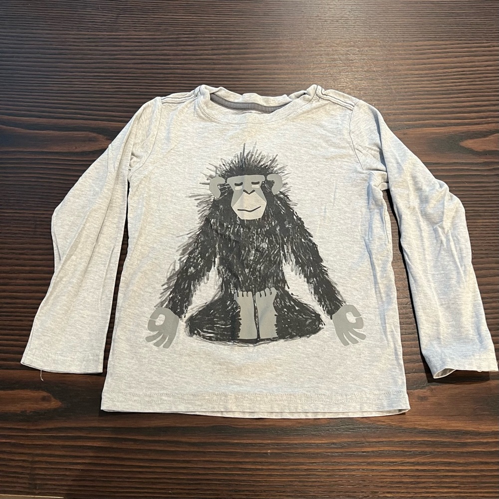 Tea Collection Light Gray Heather Monkey Ohm Long-Sleeve Tee - Boys Size 5T